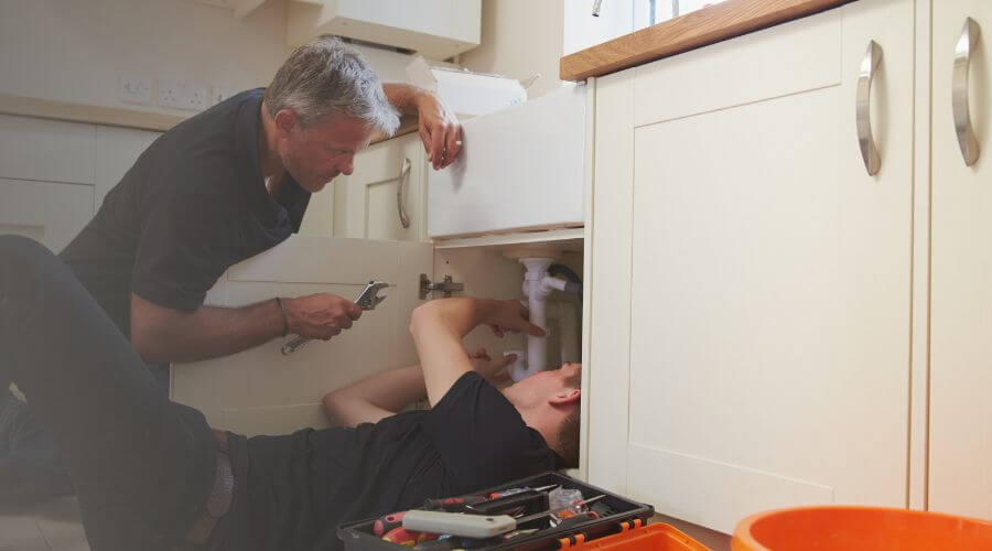 Professional burst pipe repair services in Smithshire, IL